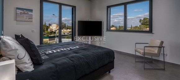 4 bedrooms House in Lagoa, Portugal No. 118880 9