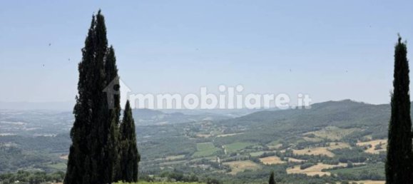 4 bedrooms House in Monte Castello di Vibio, Italy No. 293828 12