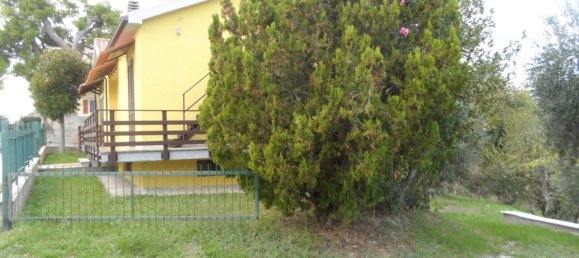 Casa de 4 habitaciónes en Castorano, Italy No. 103219 35