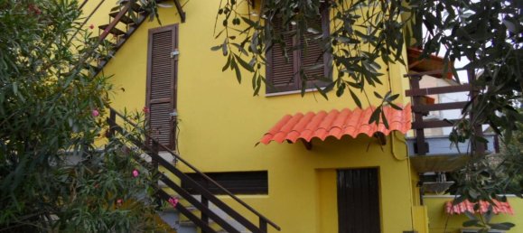 Casa de 4 habitaciónes en Castorano, Italy No. 103219 40