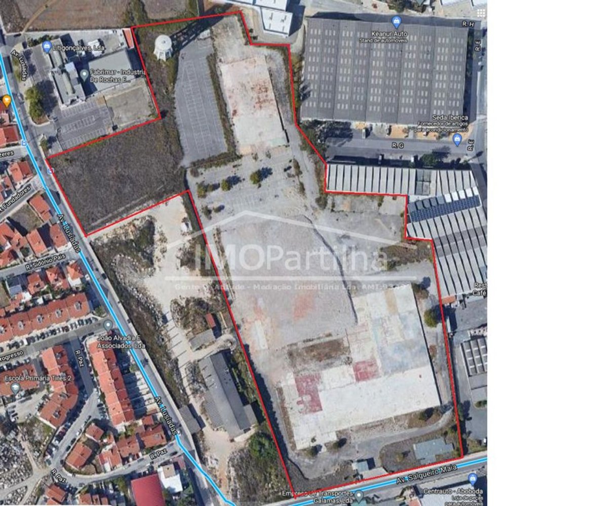 Terrain à Cascais, Portugal No. 311963