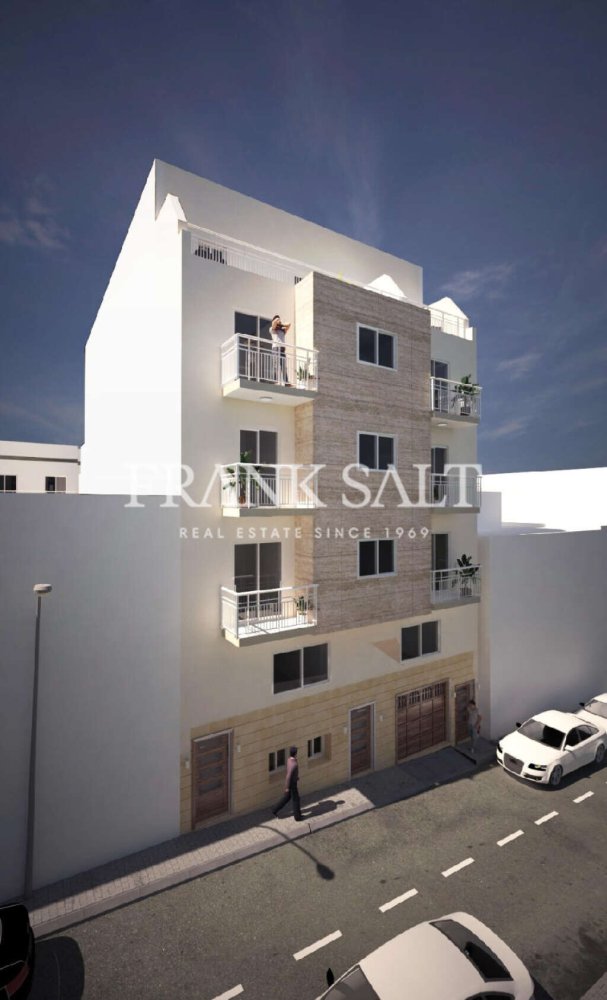 Apartamento de 3 dormitorios en Paola, Malta No. 2459