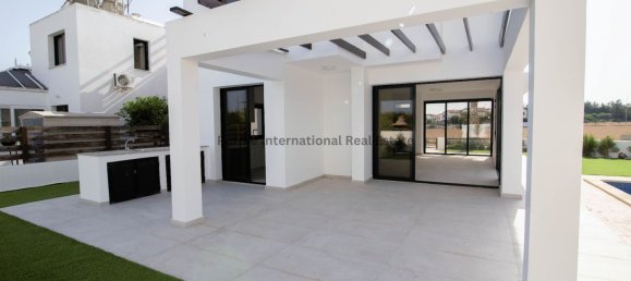 4 Schlafzimmer Villa in Larnaka, Cyprus, Nr. 17133 3