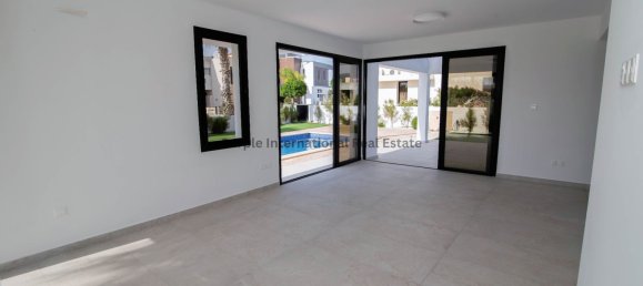 4 Schlafzimmer Villa in Larnaka, Cyprus, Nr. 17133 8