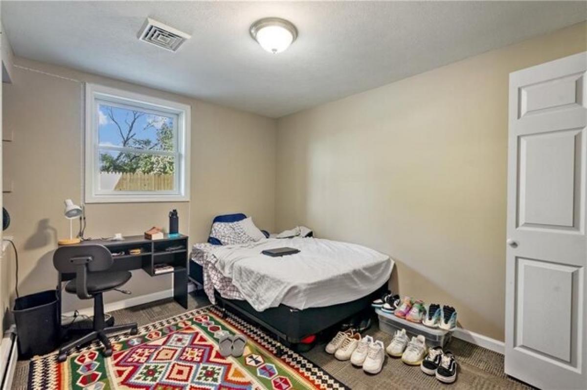 Дом с 8 спальнями в Питтсбург, США № 373860