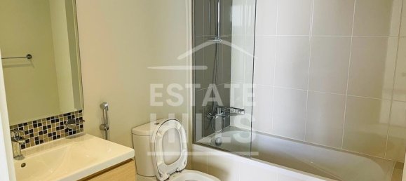 4 bedrooms Villa in Dubai, UAE No. 8706 18