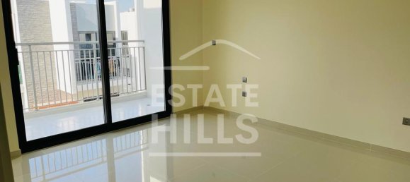 4 bedrooms Villa in Dubai, UAE No. 8706 15