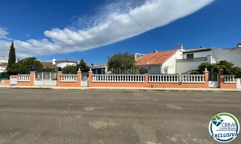 Adosado de 3 dormitorios en Roses, Spain No. 237188