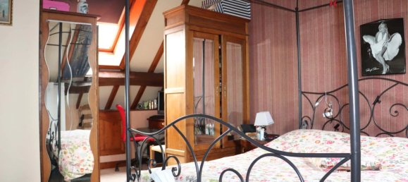 2 bedrooms House in Montmirail, France No. 240068 9