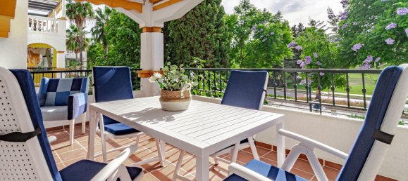 Apartamento de 2 dormitorios en Marbella, Spain No. 63629 40