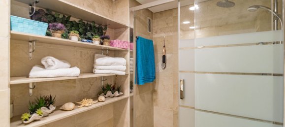 Apartamento de 2 dormitorios en Marbella, Spain No. 63629 29