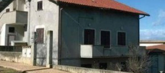 4 Schlafzimmer Wohnung in Penne, Italy, Nr. 325819 15