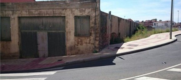 356m² Land in Leon, Spain No. 79925 2