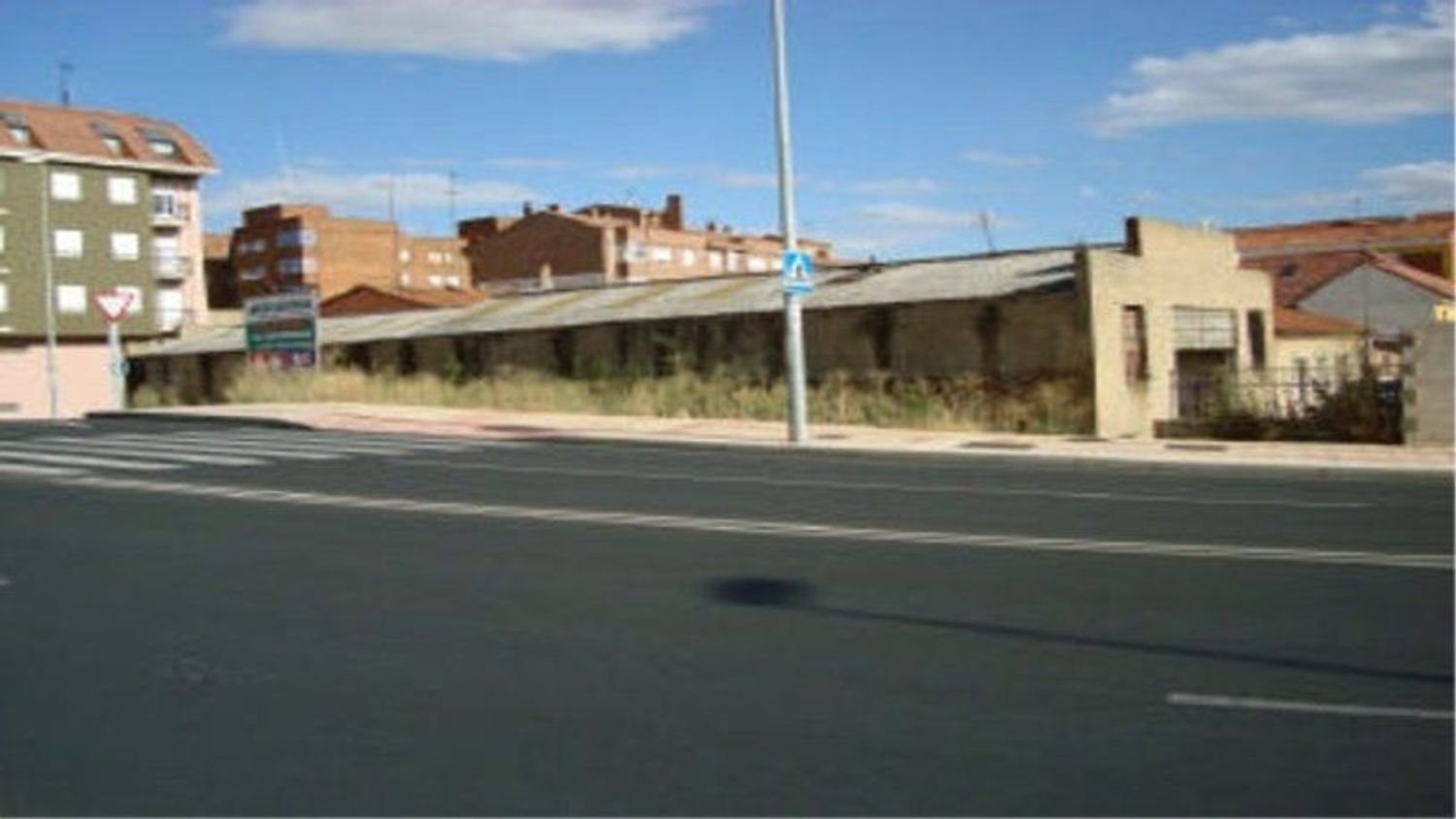 356m² Land in Leon, Spain No. 79925