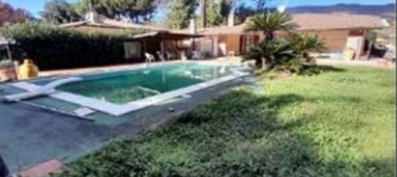 7-Zimmer Haus in Velletri, Italy, Nr. 99997 33