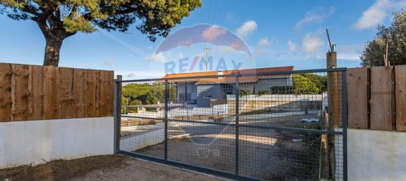 3 bedrooms House in Sesimbra, Portugal No. 185468 22