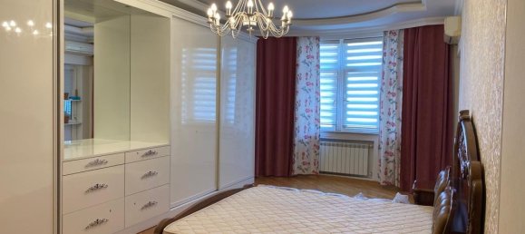 4 bedrooms Apartment in Baku, Azerbaijan No. 2044 6