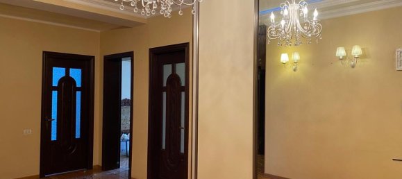 4 bedrooms Apartment in Baku, Azerbaijan No. 2044 10