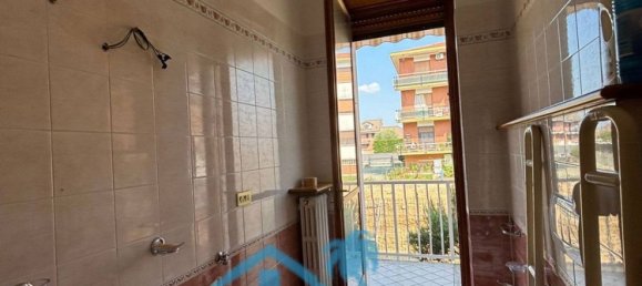 4 rooms Apartment in Volpiano, Italy No. 276017 37