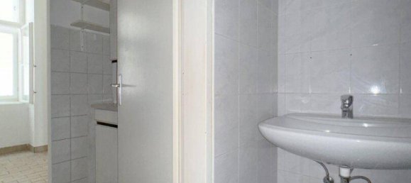 2 rooms Apartment in Josefstadt, Austria No. 128598 9