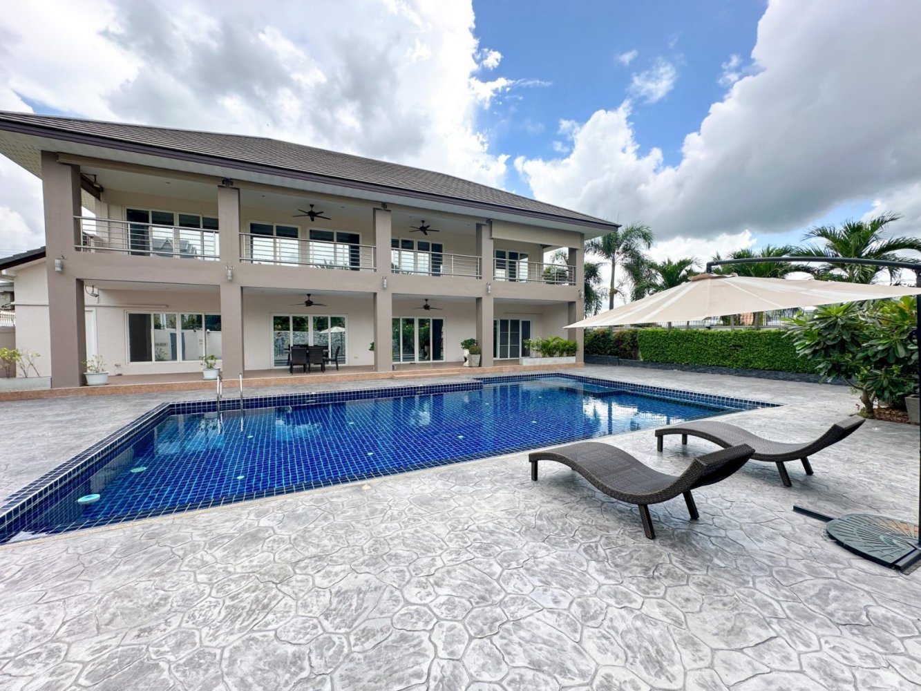 Casa T5 em Pattaya, Thailand N.º 26680