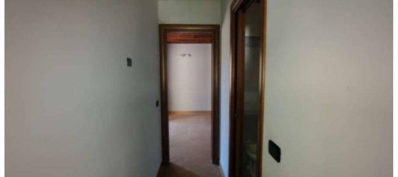Apartamento de 5 dormitorios en Ardea, Italy No. 12461 13