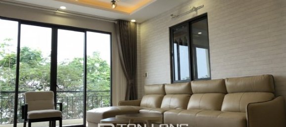 2 bedrooms Apartment in Tay Ho, Vietnam No. 1221 2