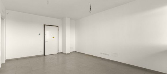 3 bedrooms Apartment in Sesto San Giovanni, Italy No. 362730 6