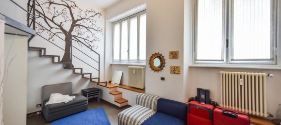 Studio in Turin, Italy No. 12833 3