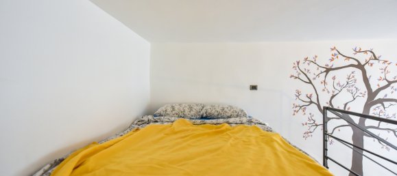 Studio in Turin, Italy No. 12833 11