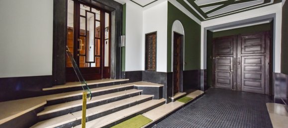 Studio in Turin, Italy No. 12833 19