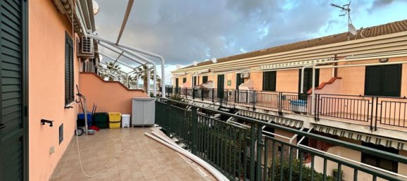 2 chambres Maison à Campofelice di Roccella, Italy No. 341820 4