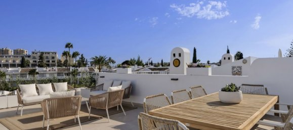 3 bedrooms Penthouse in Marbella, Spain No. 179615 7