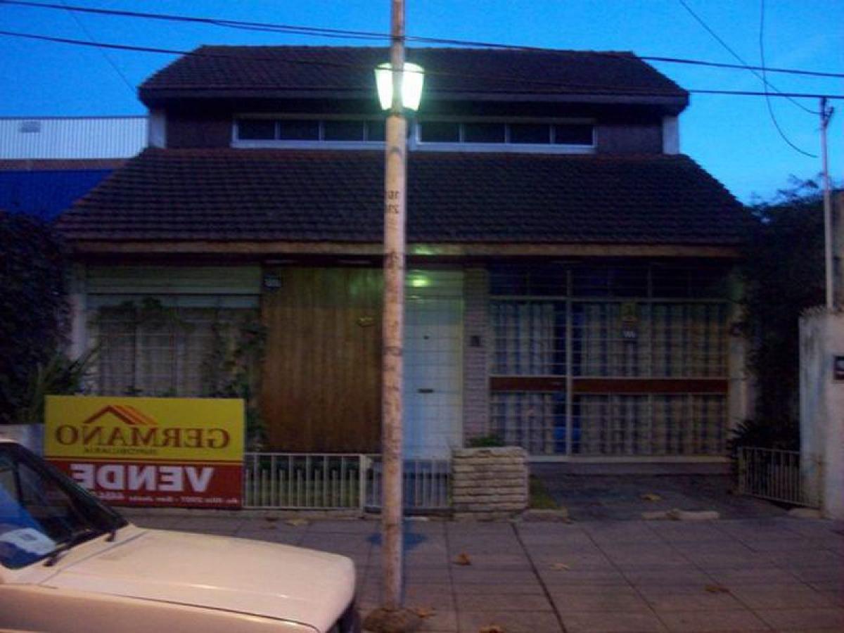 4 غرف نوم منزل في Bermudez, Argentina رقم 20350