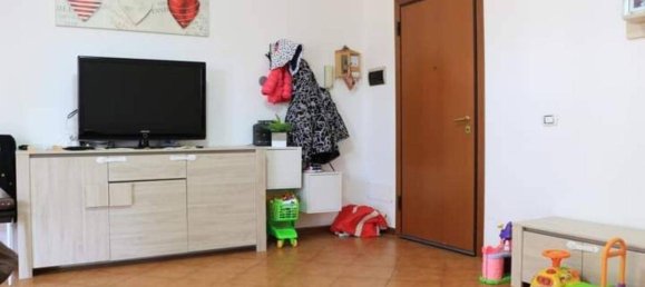 4غرفة شقة في Cisterna di Latina, Italy رقم 120626 4