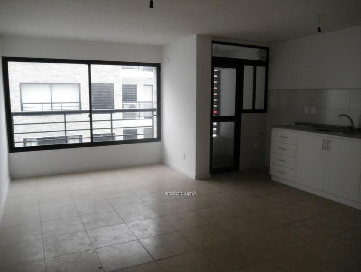 2 bedrooms Apartment in Montevideo, Uruguay No. 10114