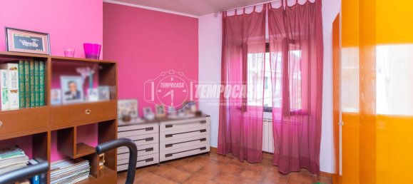 Casa de 6 dormitorios en Oleggio, Italy No. 331581 31