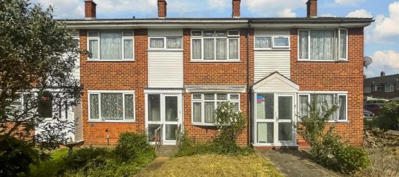 3 bedrooms House in Essex, United Kingdom No. 4072 5