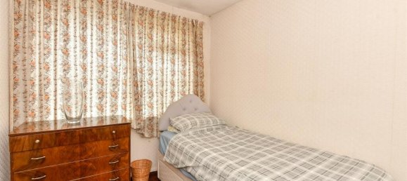 3 bedrooms House in Essex, United Kingdom No. 4072 8