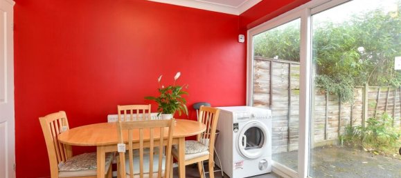 3 bedrooms House in Essex, United Kingdom No. 4072 10