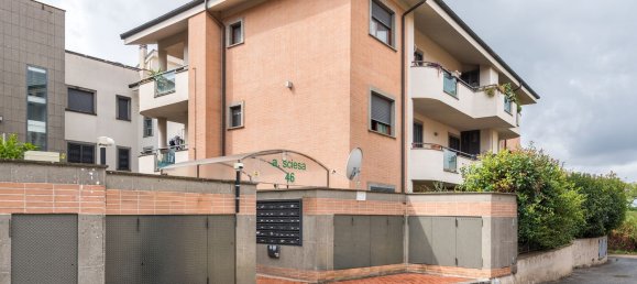 Apartamento de 2 dormitorios en Marino, Italy No. 341783 2