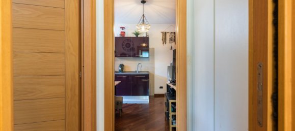 Apartamento de 2 dormitorios en Marino, Italy No. 341783 8