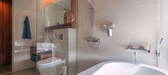2 bedrooms Condo in Watthana, Thailand No. 9666 9