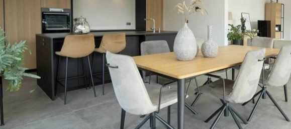 Apartamento de 4 dormitorios en Marseille, France No. 345933 2