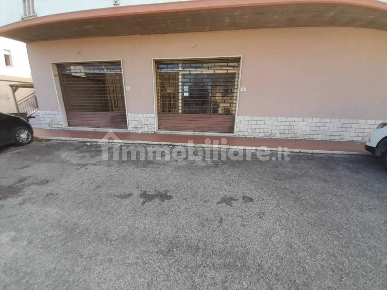 Propiedad comercial de 1 habitación en Castellalto, Italy No. 296470