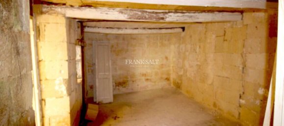 Отель, гостиница с 5 спальнями в Сенглеа, Мальта № 1730 5