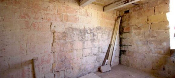 Отель, гостиница с 5 спальнями в Сенглеа, Мальта № 1730 8