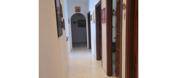 3-Zimmer Wohnung in Palermo, Italy, Nr. 293976 4