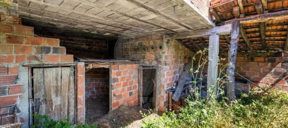 3 bedrooms House in Vilela Seca, Portugal No. 17518 17