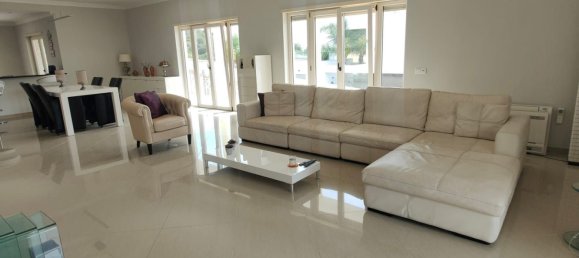 Villa de 4 dormitorios en Albufeira, Portugal No. 125537 2